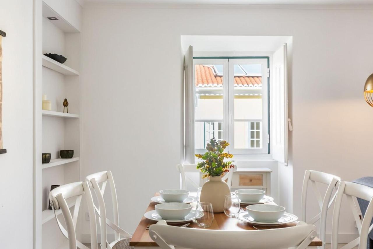 Stunning 2 Bedroom Apartment near Belém Lisboa Extérieur photo